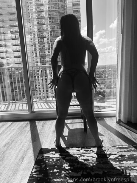 Foto di nudo di fuga di OnlyFans di Brooklynfreespice