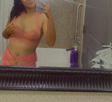 Asianmommyy