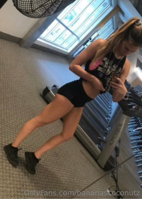 Foto di nudo di fuga di OnlyFans di Kellycalifree