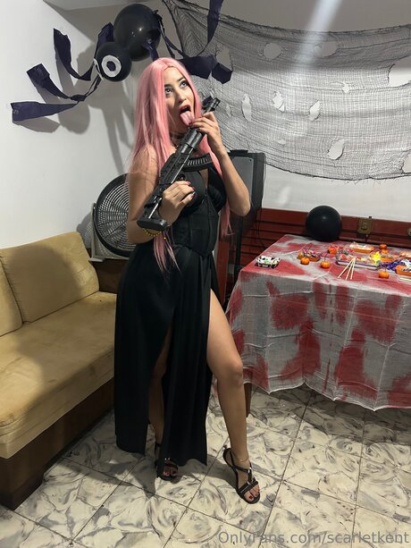 Foto di nudo di fuga di OnlyFans di Scarletkent
