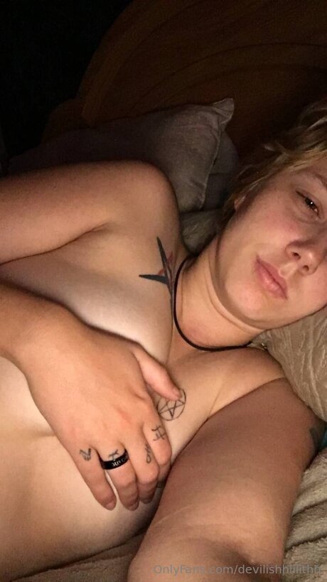 Foto di nudo di fuga di OnlyFans di Devilishhlilithh