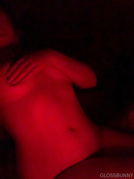 Foto di nudo di fuga di OnlyFans di Glossbunny