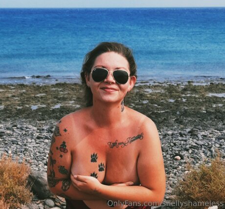 Foto di nudo di fuga di OnlyFans di Shellyshameless