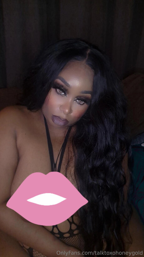 Foto di nudo di fuga di OnlyFans di Talktoxohoneygold