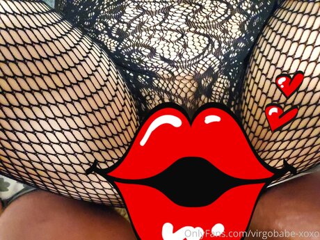Foto di nudo di fuga di OnlyFans di Virgobabe Xoxo