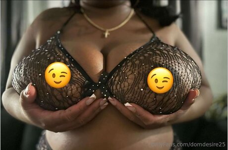 Domdesire25