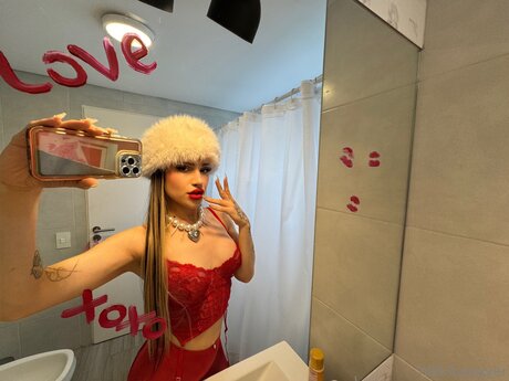 Foto di nudo di fuga di OnlyFans di Nikkitaslayer
