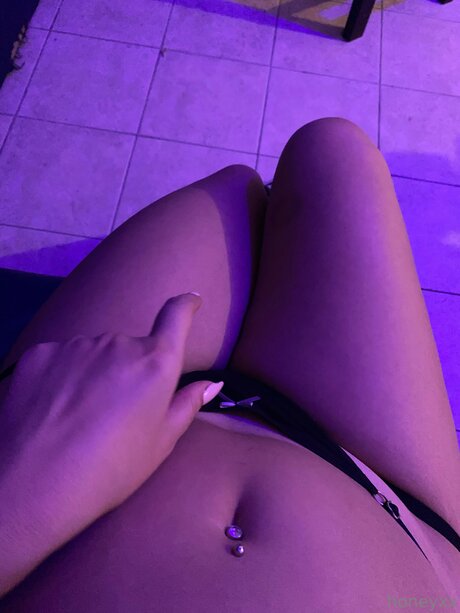 Foto di nudo di fuga di OnlyFans di Honeyxx222