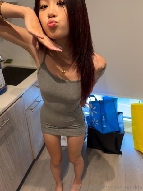 Foto di nudo di fuga di OnlyFans di Cinas Worldx