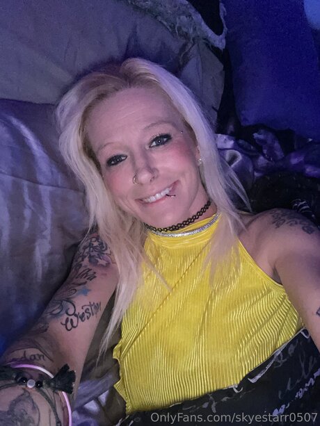 Foto di nudo di fuga di OnlyFans di Skyestarr0507