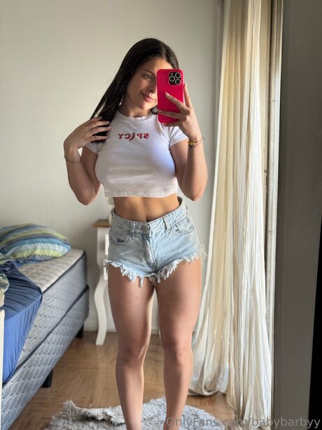 Foto di nudo di fuga di OnlyFans di Babybarbyy
