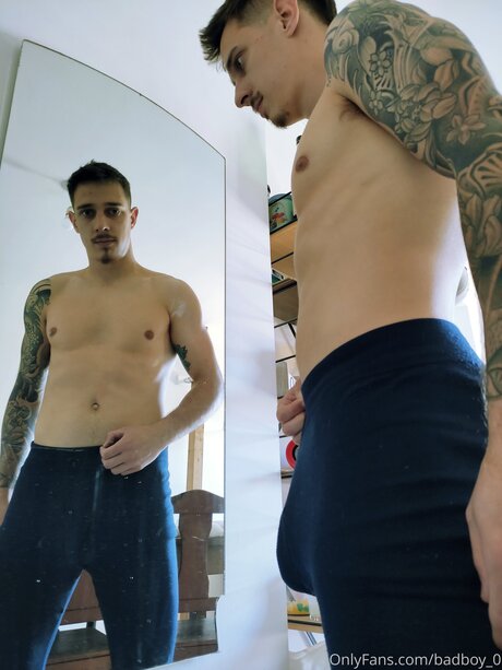Foto di nudo di fuga di OnlyFans di Badboy 0