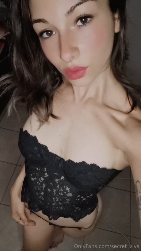 Foto di nudo di fuga di OnlyFans di Secret Vivs