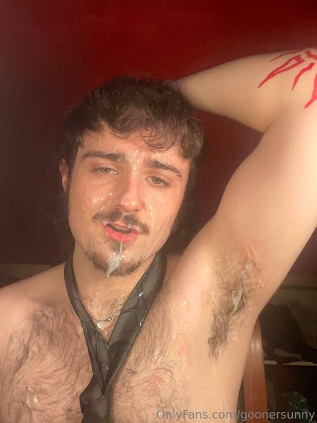 Foto di nudo di fuga di OnlyFans di Goonersunny