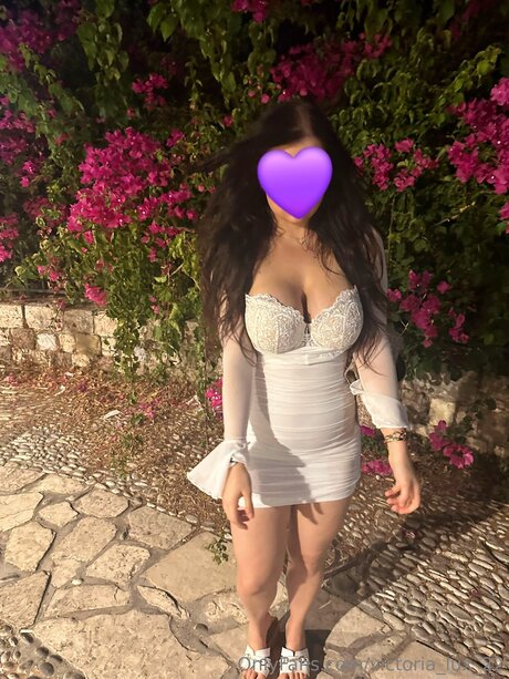 Victoria Lux 22