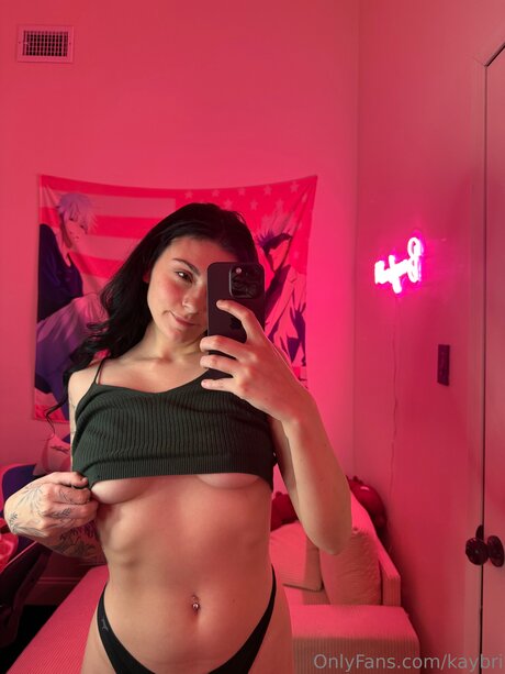 Foto di nudo di fuga di OnlyFans di Kaybri