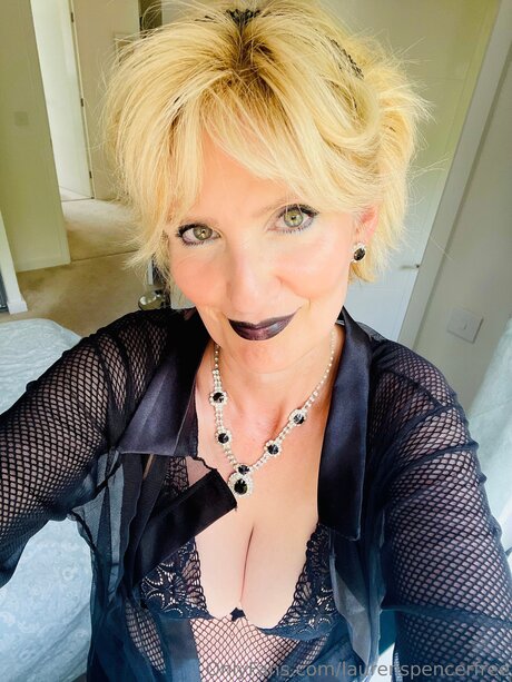 Foto di nudo di fuga di OnlyFans di Laurenspencerfree