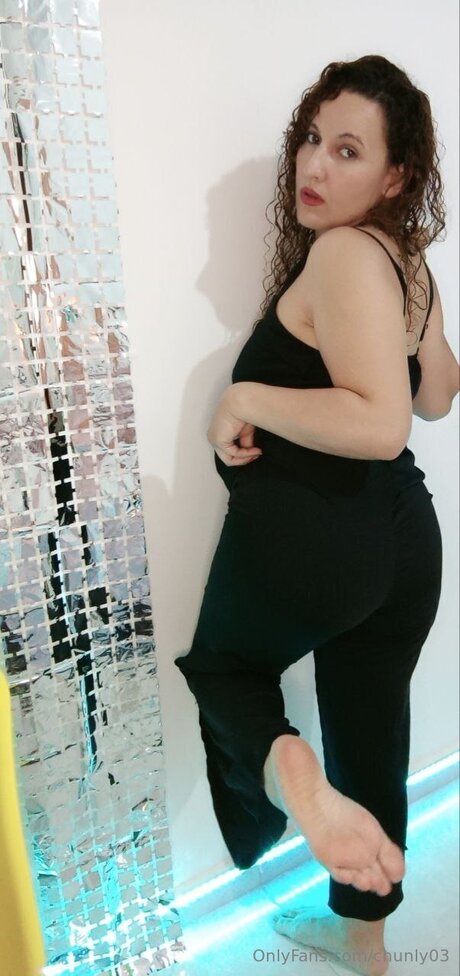 Foto di nudo di fuga di OnlyFans di Chunly03