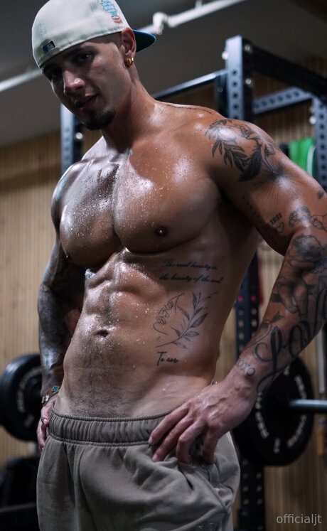 Foto di nudo di fuga di OnlyFans di Officialjt