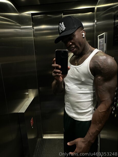 Foto di nudo di fuga di OnlyFans di Jamal James122