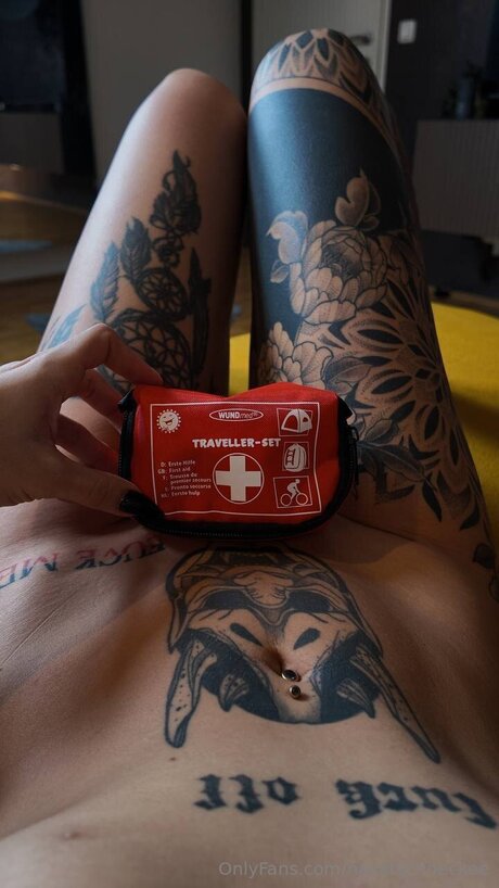 Foto di nudo di fuga di OnlyFans di Nacktschneckee