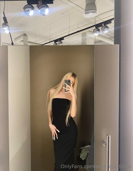 Foto di nudo di fuga di OnlyFans di Empress Tiana