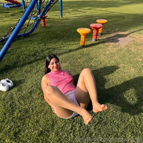 Foto di nudo di fuga di OnlyFans di Mishelvega
