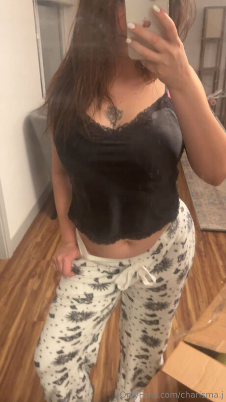 Foto di nudo di fuga di OnlyFans di Charisma J
