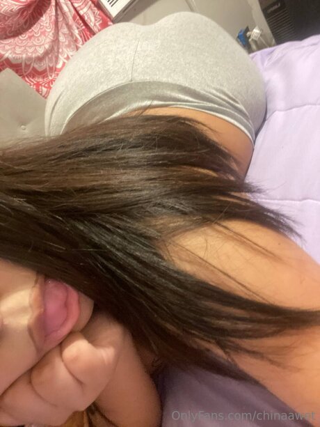 Foto di nudo di fuga di OnlyFans di Chinaawet