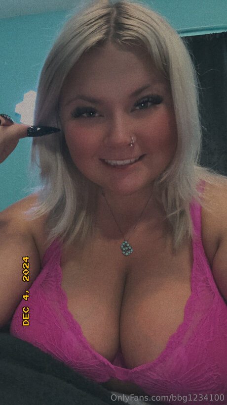 Foto di nudo di fuga di OnlyFans di Bbg1234100