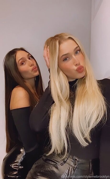 Foto di nudo di fuga di OnlyFans di Stylemebrooklyn