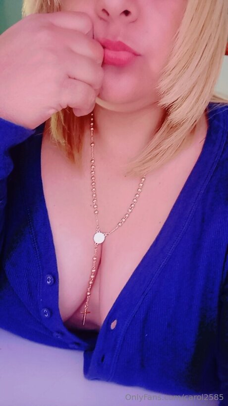Foto di nudo di fuga di OnlyFans di Carol2585