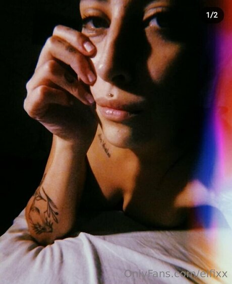 Foto di nudo di fuga di OnlyFans di Elfixx
