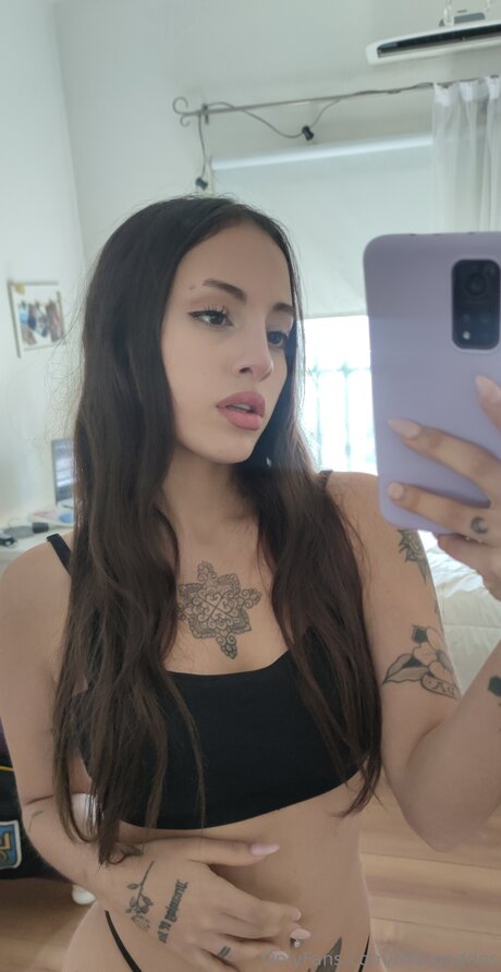 Foto di nudo di fuga di OnlyFans di Mia Goddes