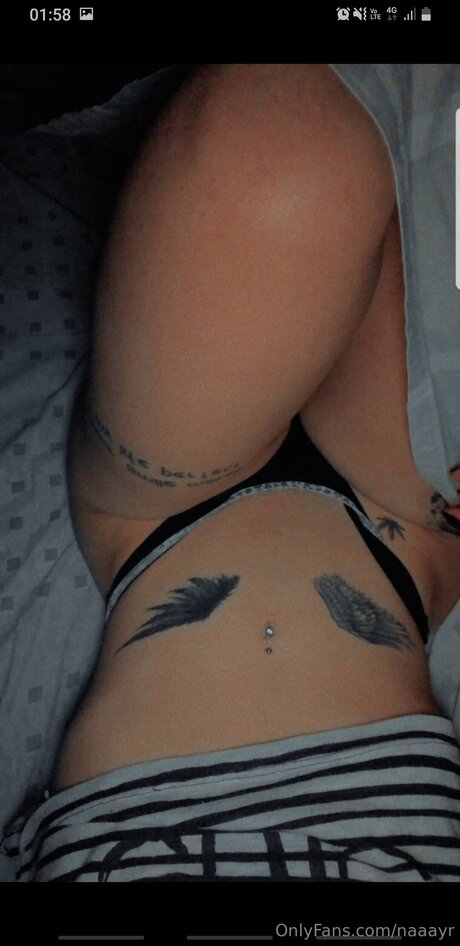 Foto di nudo di fuga di OnlyFans di Naaayr