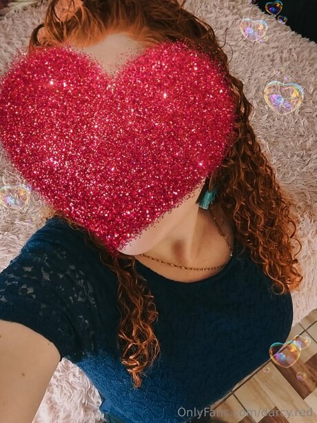 Foto di nudo di fuga di OnlyFans di Darcy Red