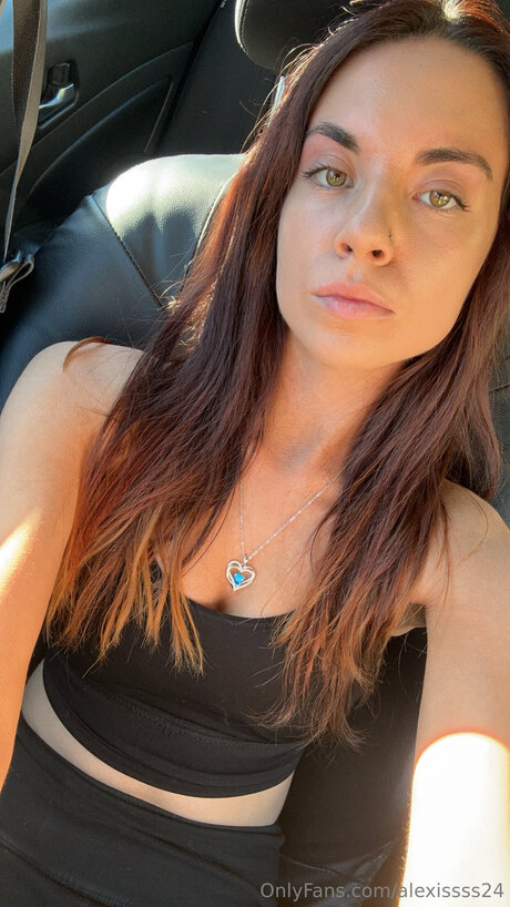 Foto di nudo di fuga di OnlyFans di Alexissss24