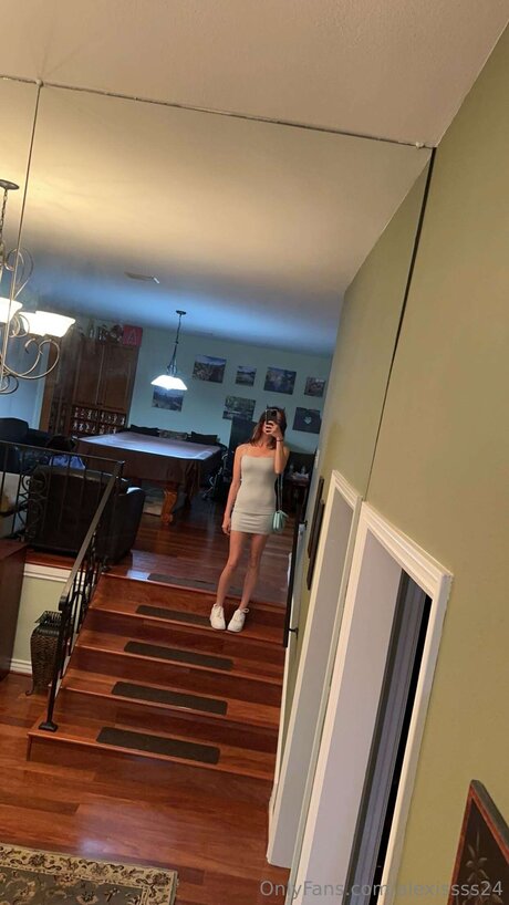 Alexissss24