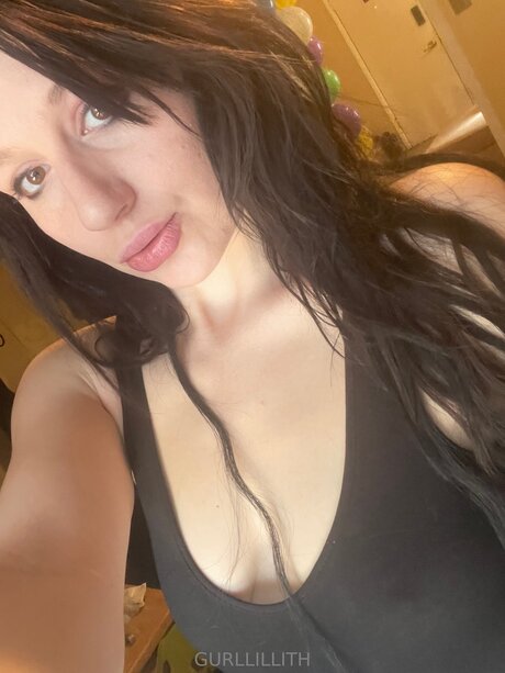 Foto di nudo di fuga di OnlyFans di Girllillith