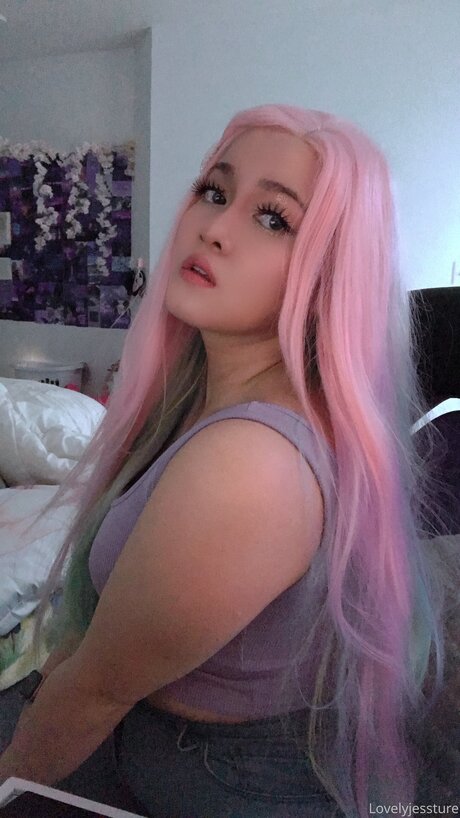 Foto di nudo di fuga di OnlyFans di Luvlyjessxx