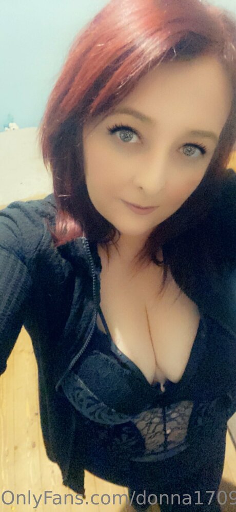 Foto di nudo di fuga di OnlyFans di Donna170982