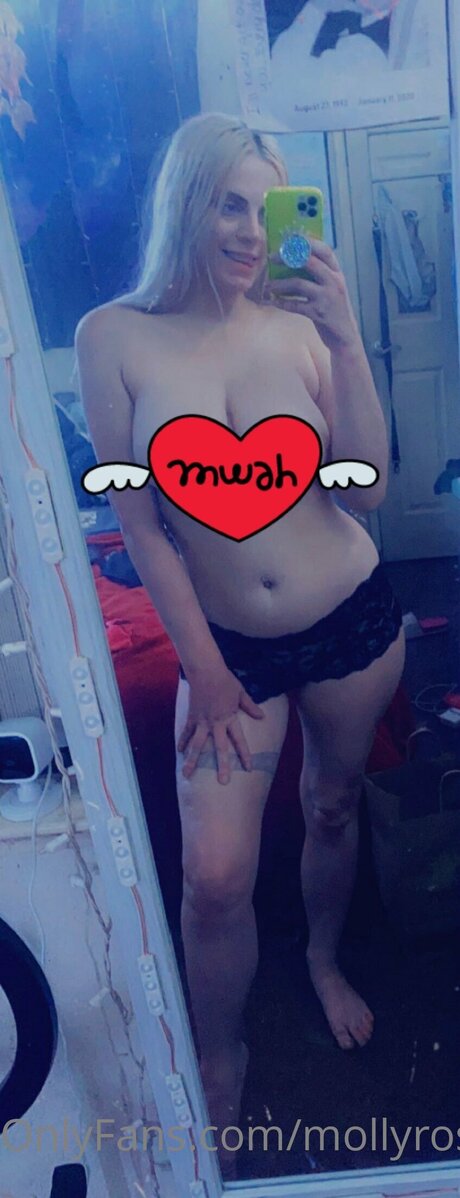 Mollyrosemoon