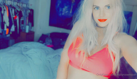 Mollyrosemoon