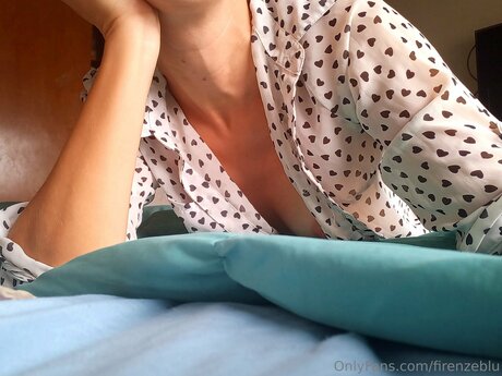 Foto di nudo di fuga di OnlyFans di Firenzeblu