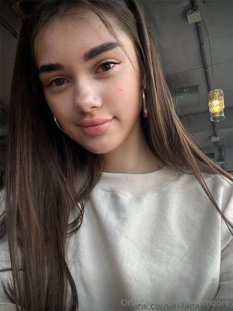 Foto di nudo di fuga di OnlyFans di Asyamoore