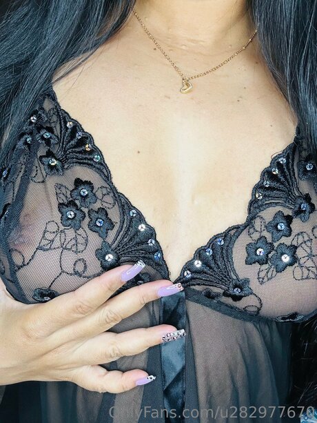 Foto di nudo di fuga di OnlyFans di U282977670