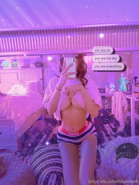 Foto di nudo di fuga di OnlyFans di Itskatiebell