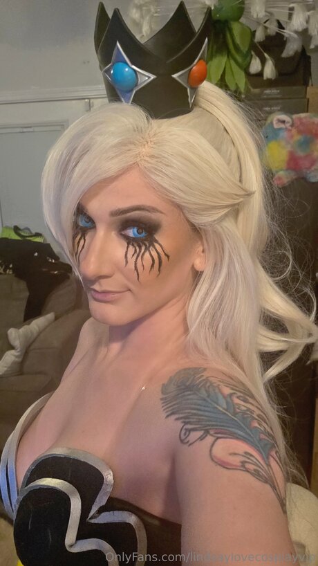 Foto di nudo di fuga di OnlyFans di Lindsaylovecosplayvip