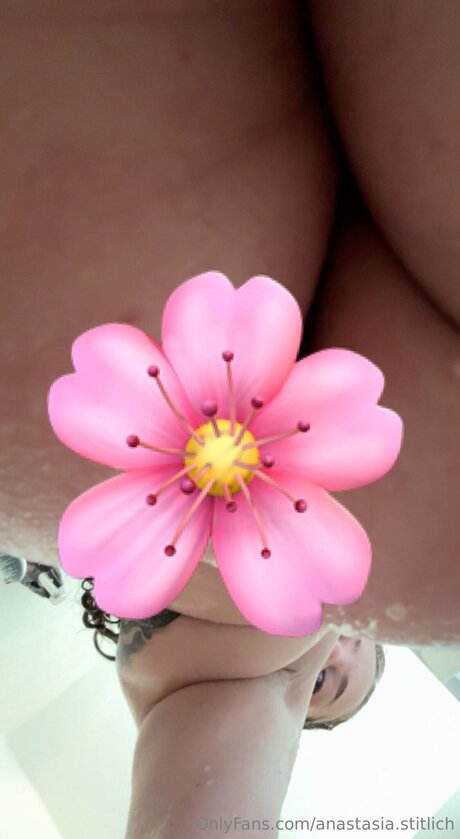 Foto di nudo di fuga di OnlyFans di Anastasia Stitlich