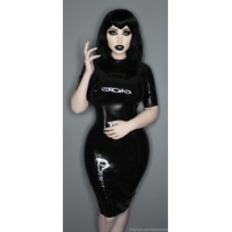 Foto di nudo di fuga di OnlyFans di Ivy Tenebrae